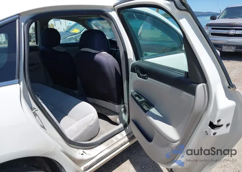 2008 Chevrolet Impala Ls z USA, uszkodzony, nr VIN 2G1WB55K889137984